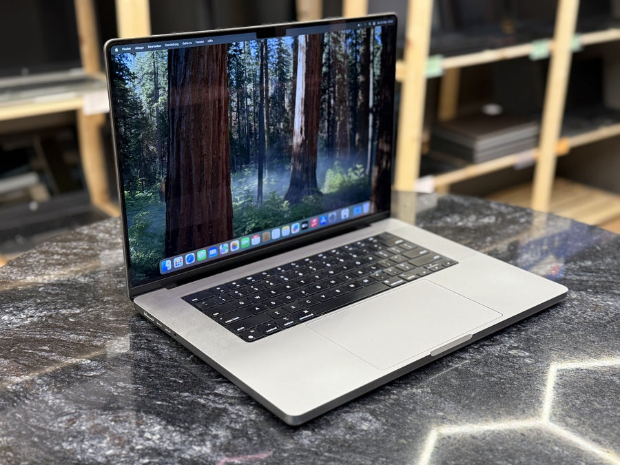 MacBook Pro M2 MAX 16" (2023)Silver