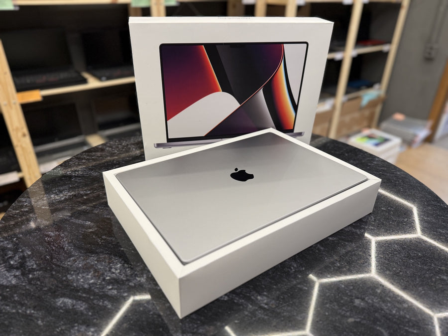 MacBook Pro M1 MAX 16" 2TB A2485 (2021)Space Gray