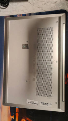 HP 430 G8